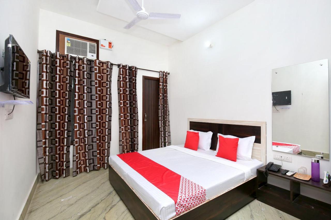 Oyo 24666 Samar Residency Hotel Amritszár Kültér fotó